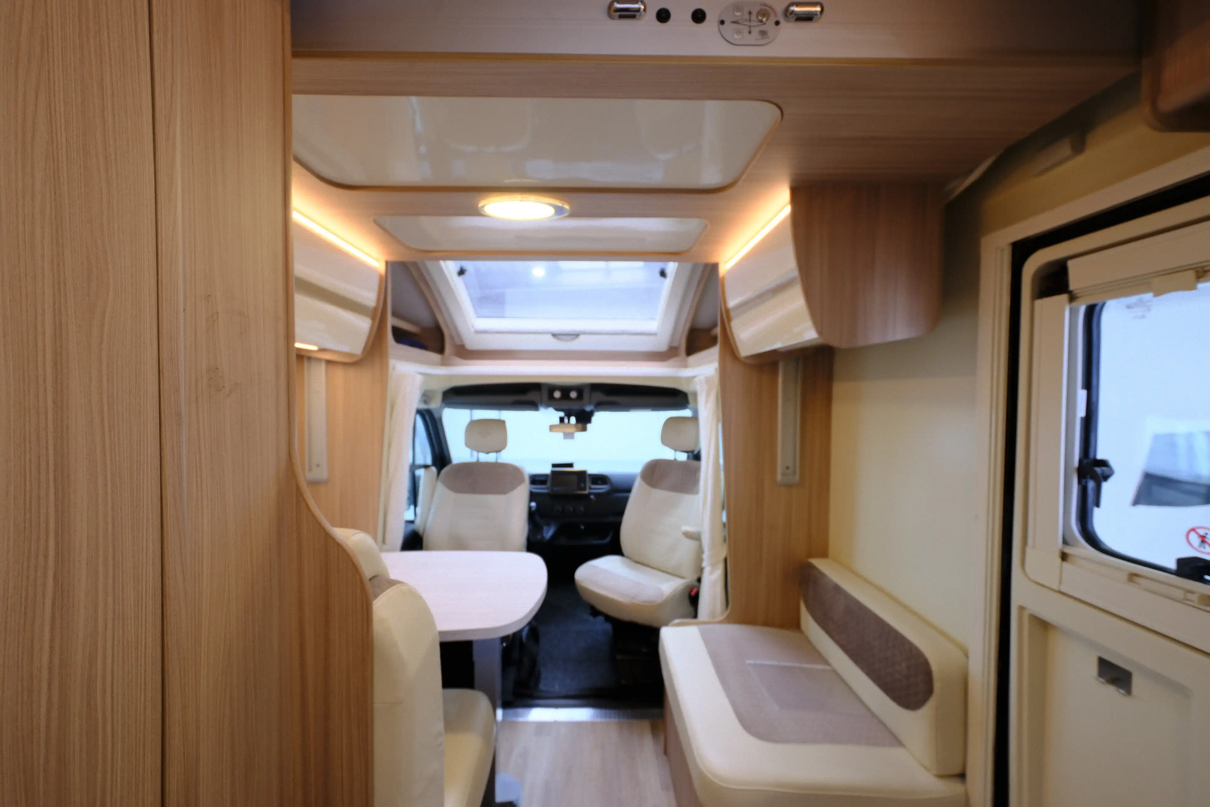AHORN Camp 690 Plus-New Face Edition